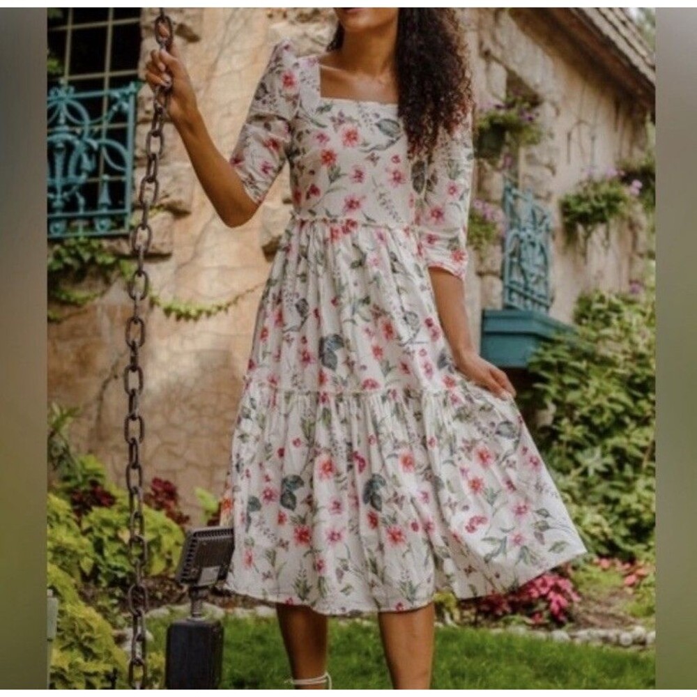 Ivy City Co Cora Floral Butterfly Smocked Midi Dress XXS Oversized Tiered